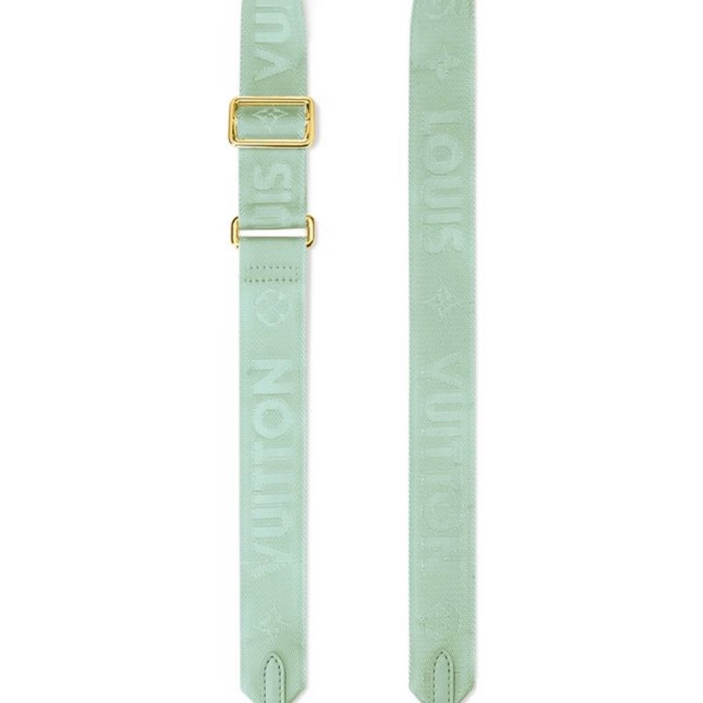 🌸SOLD🌸 Louis Vuitton Alma BB  adjustable strap for shoulder & cross-body wear